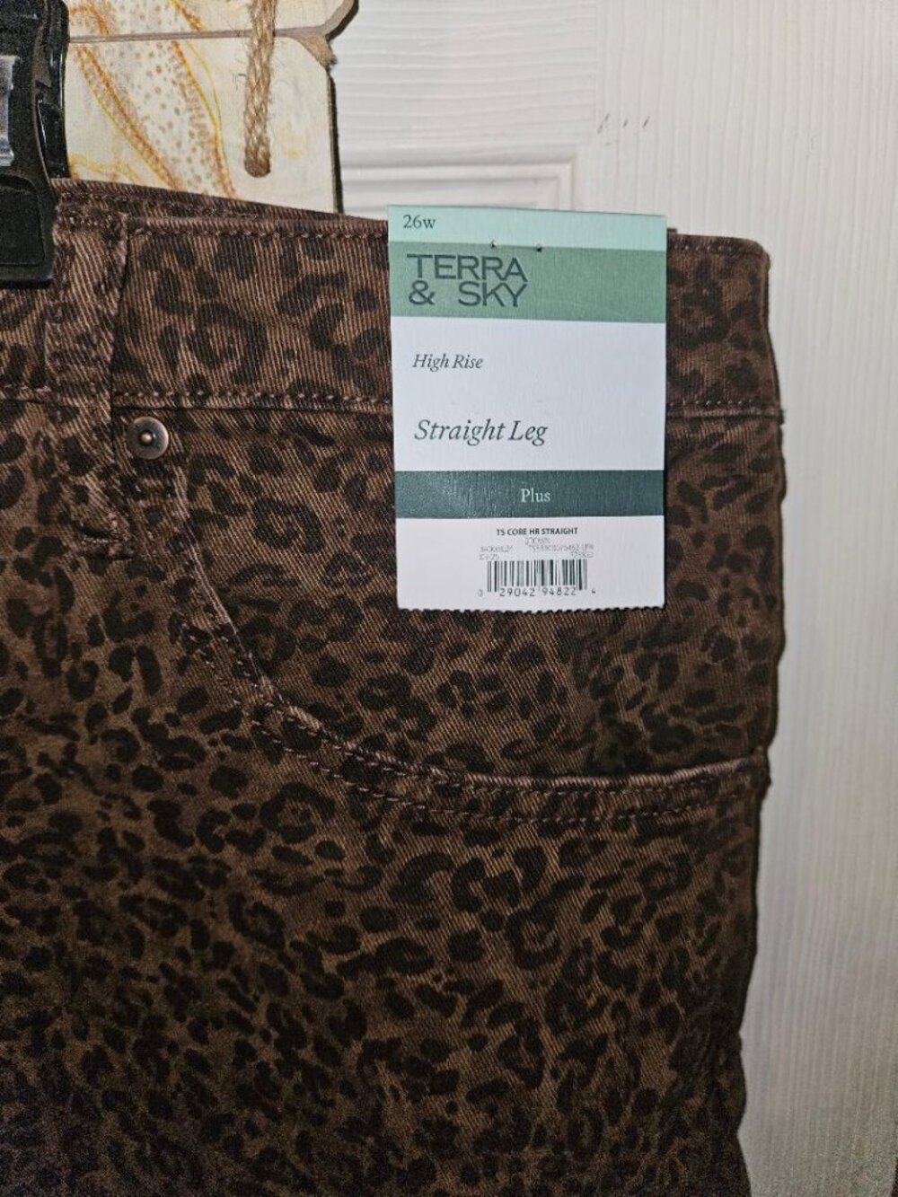 NWT Terra & Sky Cheeta print jeans Women's size 26W CUTE! FUN! - Picture 8 of 11